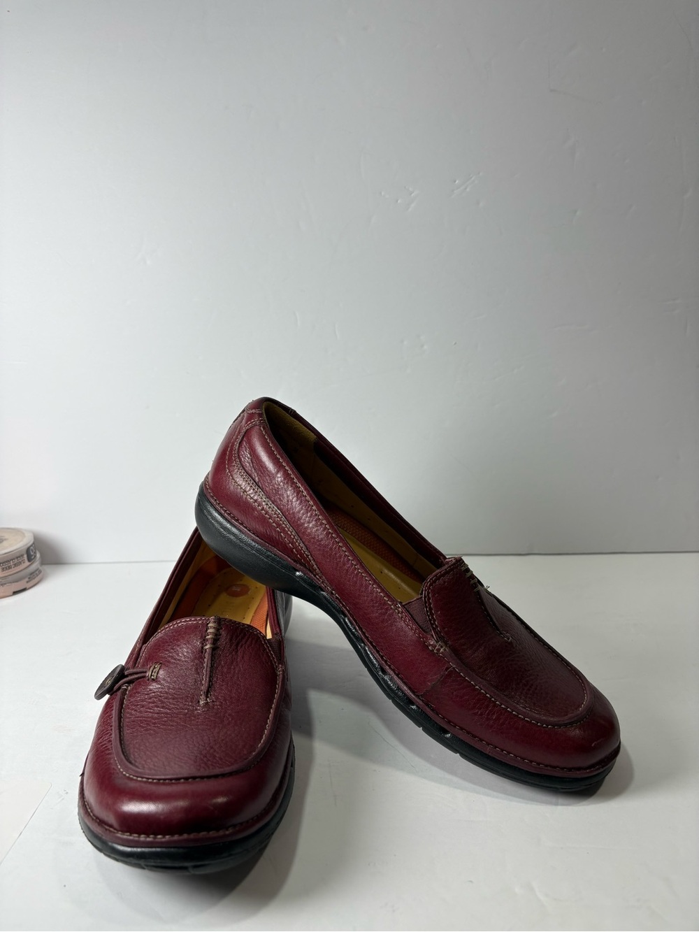 Clarks Women’s Un Loop Burgundy Leather Slip On Loafers Shoes Sz 8